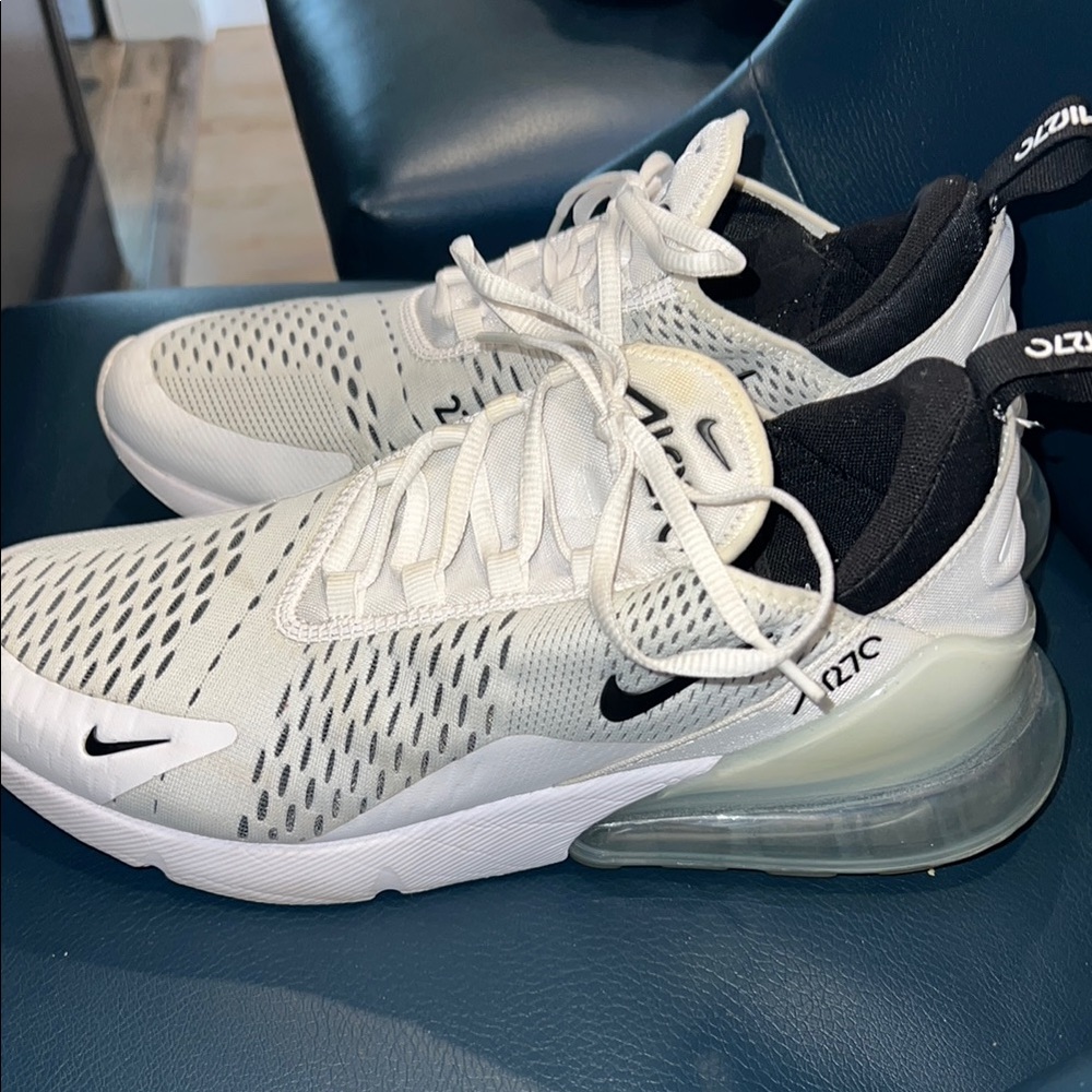 Nike Air Max 270